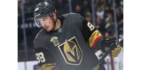 Nate tecknade kontrakt med Golden Knights i sex år